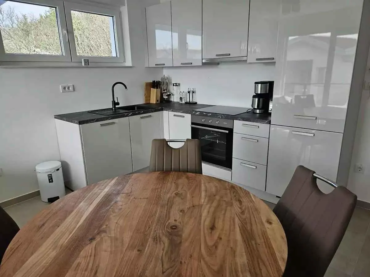Apartment In Dramalj 49873