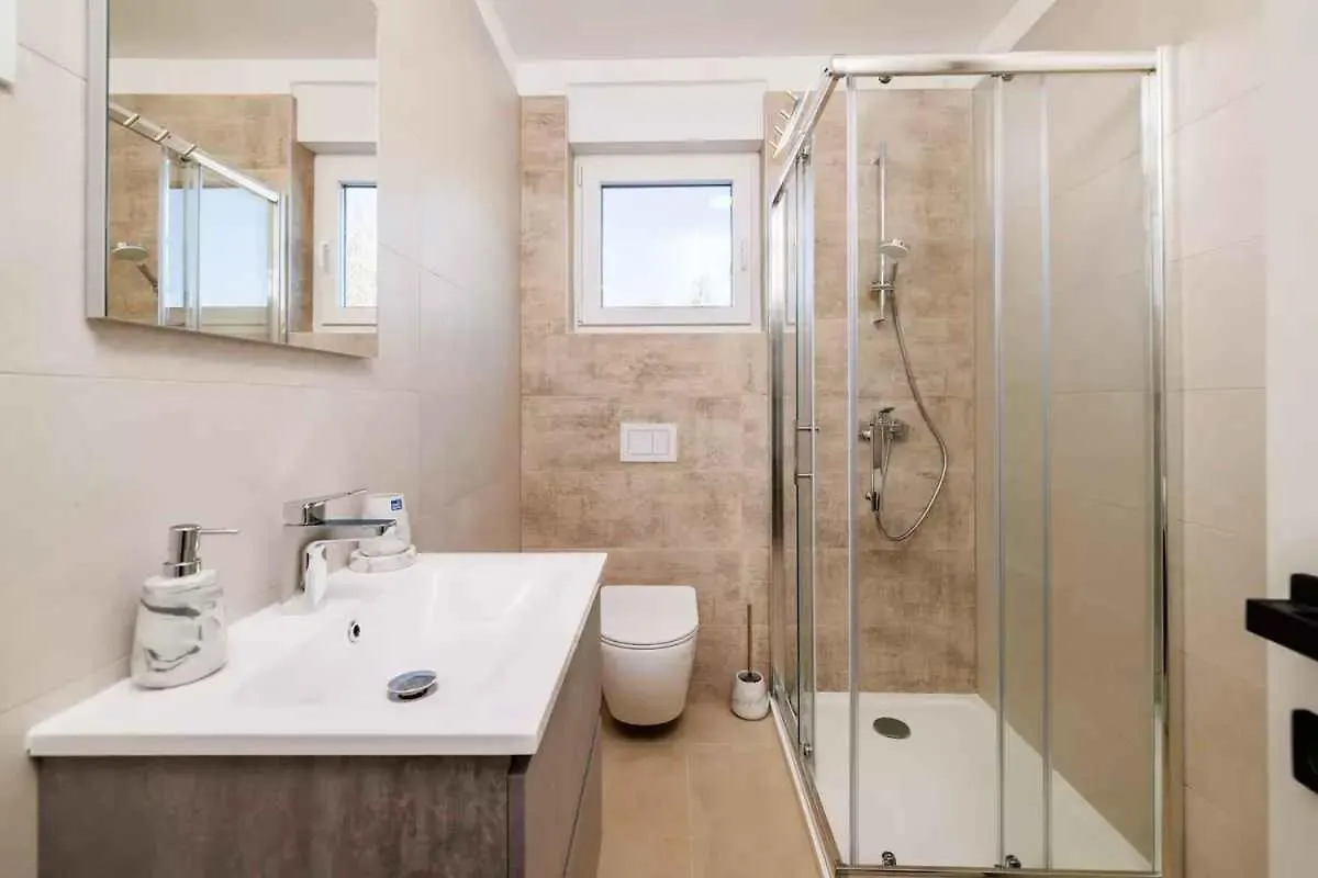Apartment In Dramalj 49873