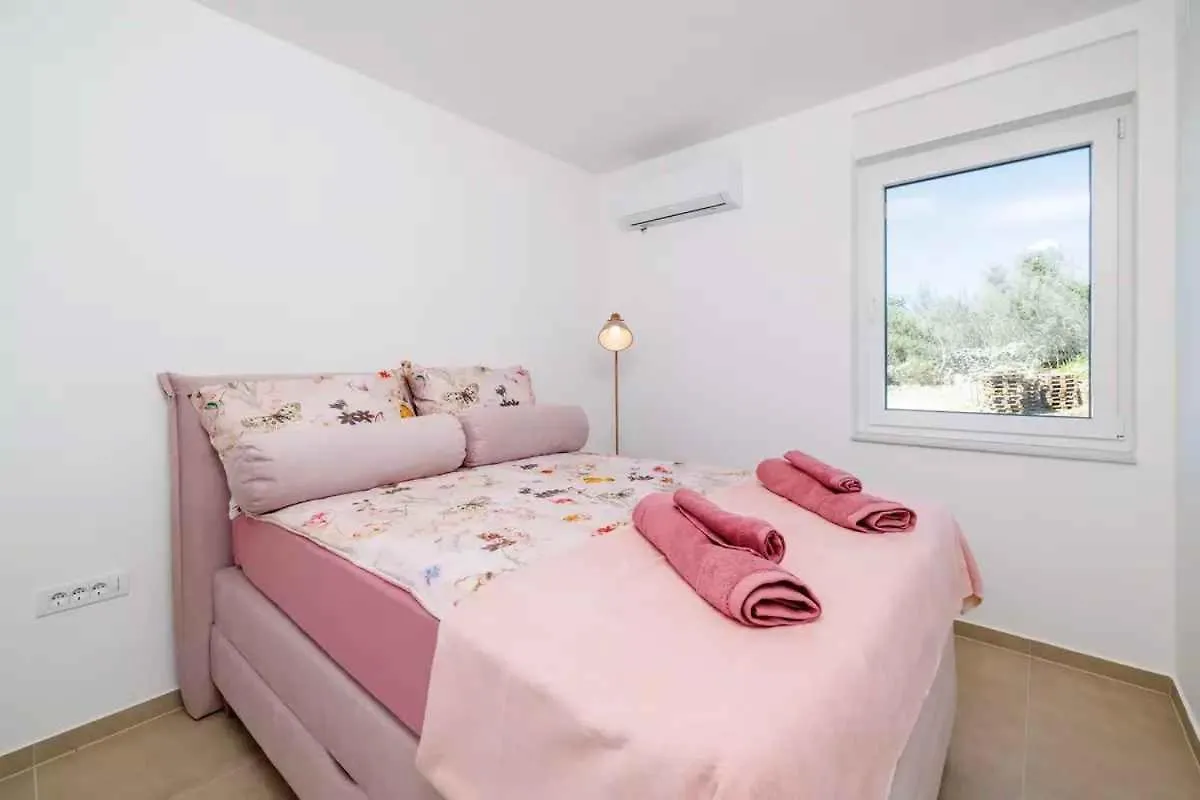 Apartment In Dramalj 49873