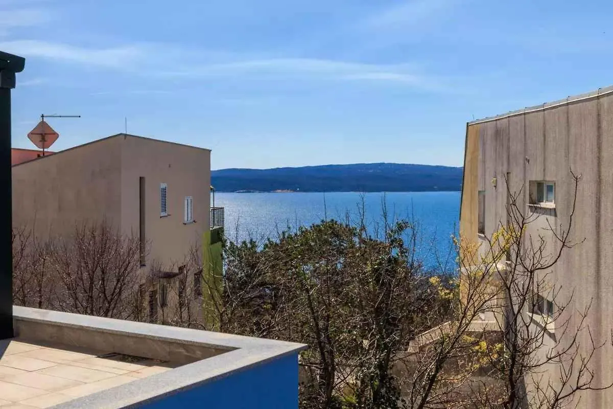 Apartment In Dramalj 49873